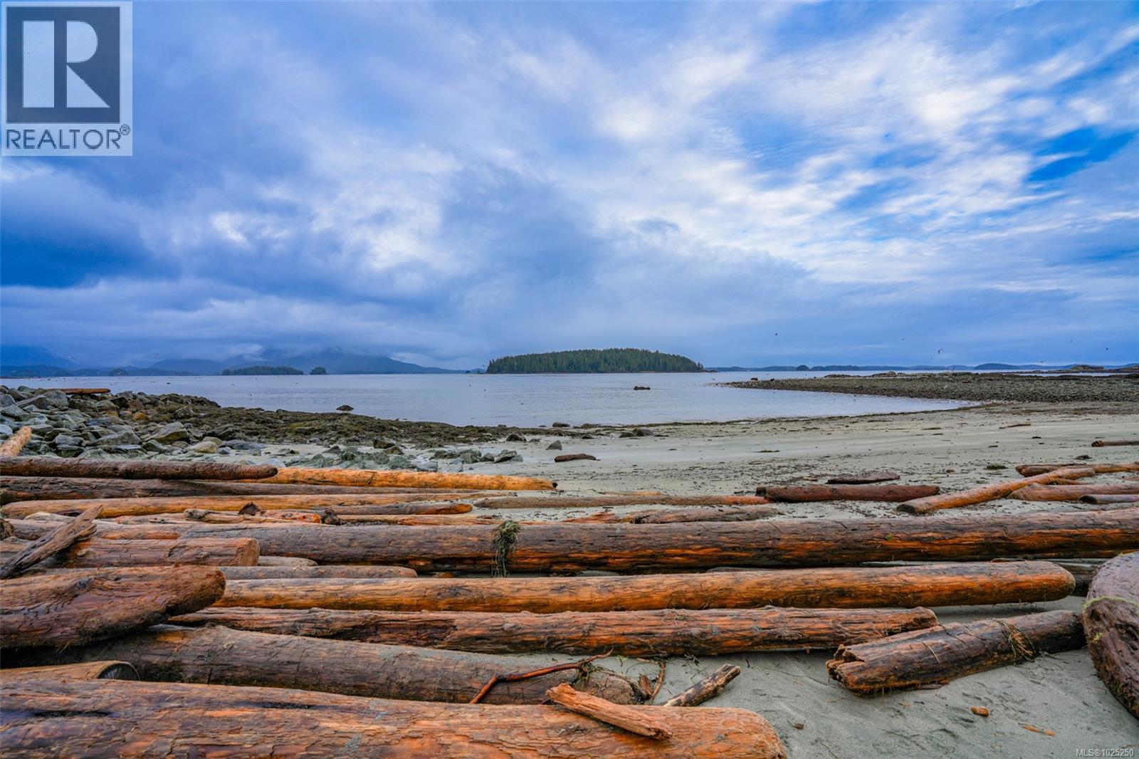 1185 Second Ave, Ucluelet