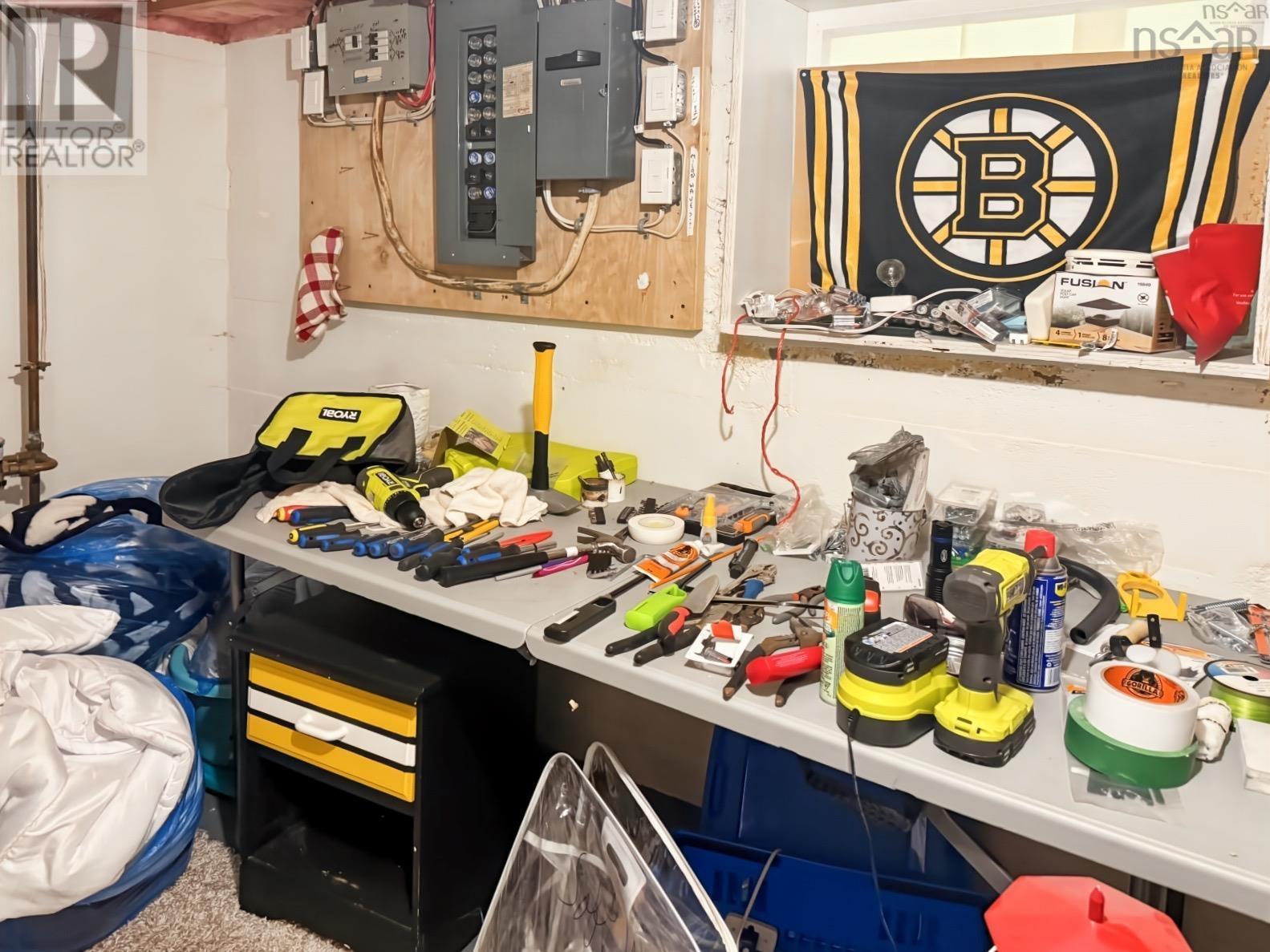 Property 23 of 30 of 114 Hawthorne Street