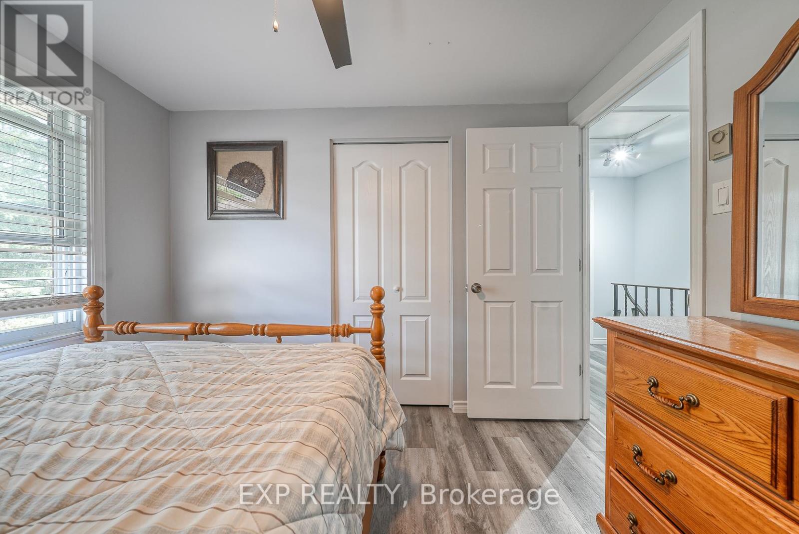#186 230 CLARKE ROAD - 22