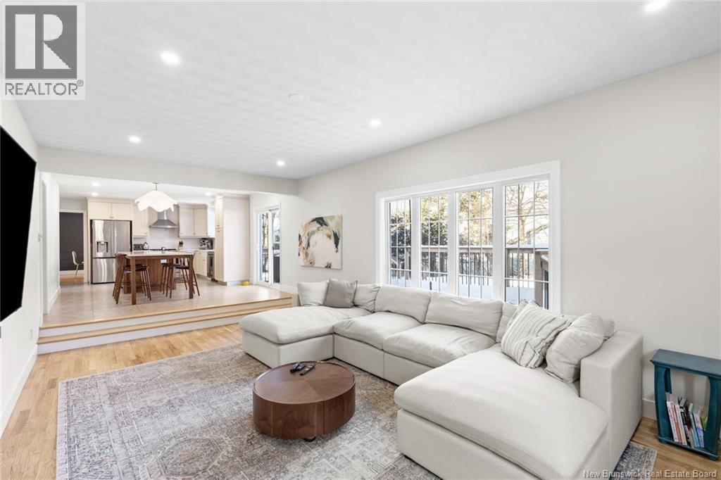173 WIGGINS DRIVE - 19