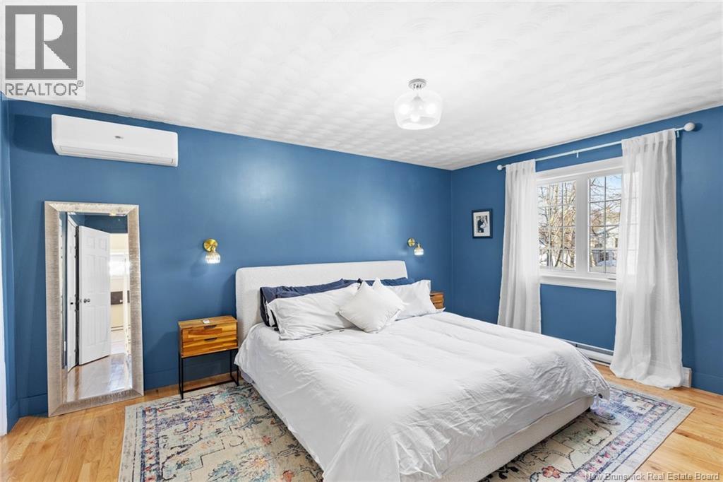 173 WIGGINS DRIVE - 23