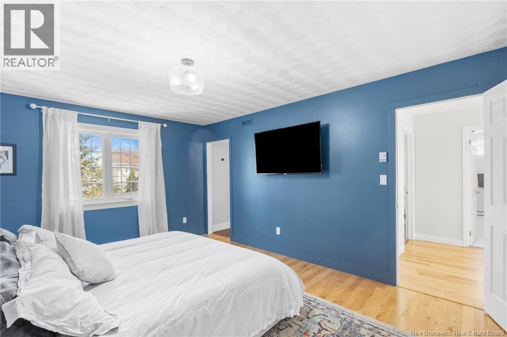 173 WIGGINS DRIVE - 24