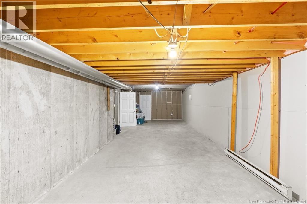173 WIGGINS DRIVE - 43