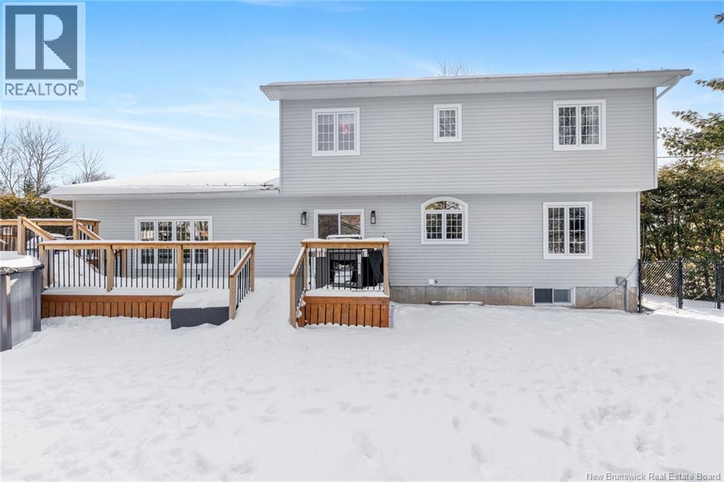 173 WIGGINS DRIVE - 47