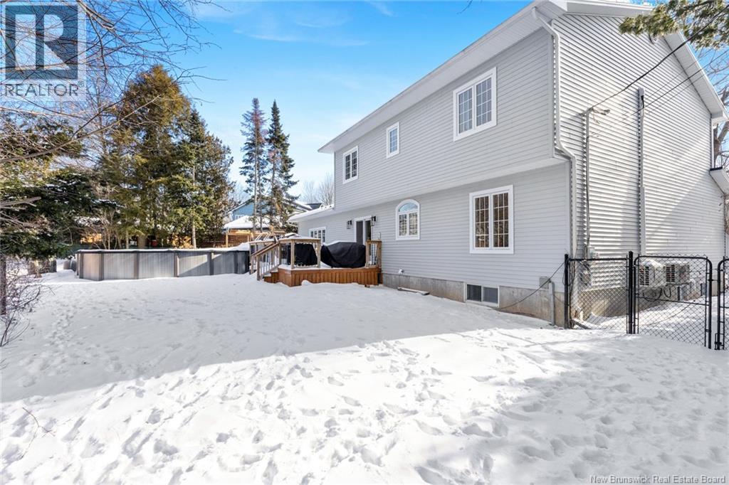 173 WIGGINS DRIVE - 48