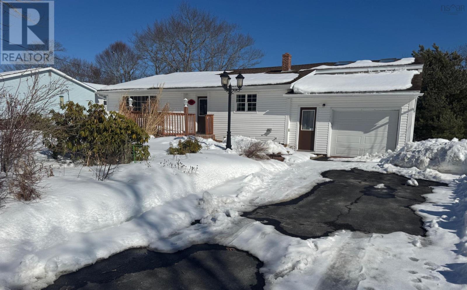 Property 2 of 50 of 206 Lakeview Road