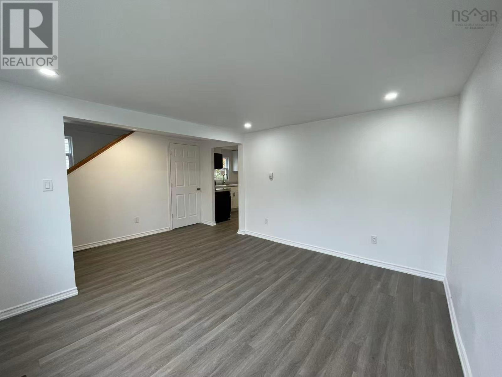 Property 8 of 18 of 123 Lorne Street