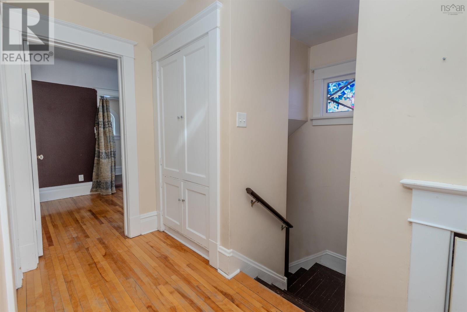 Property 22 of 34 of 194 Park Street