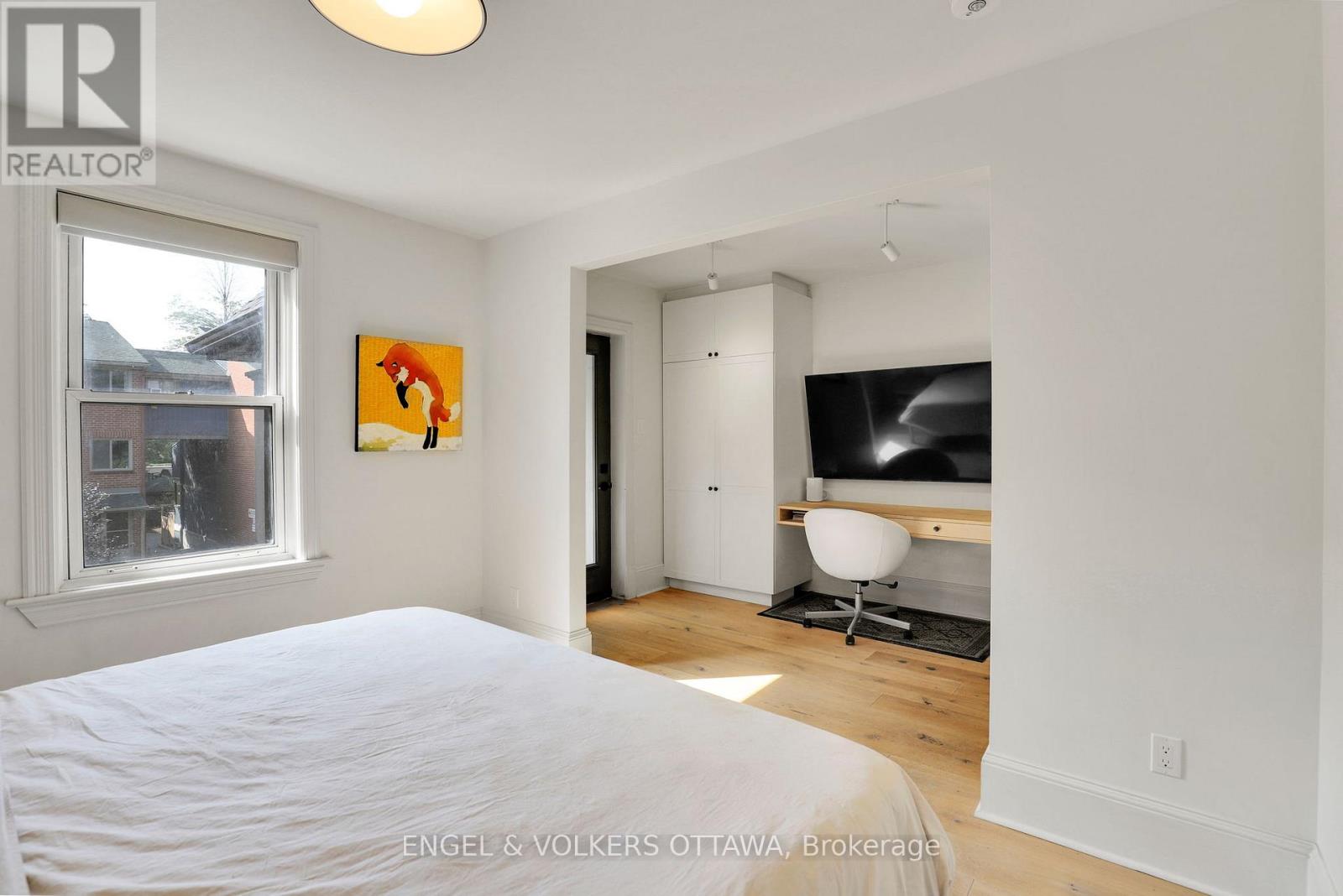 597 MACLAREN STREET - 20