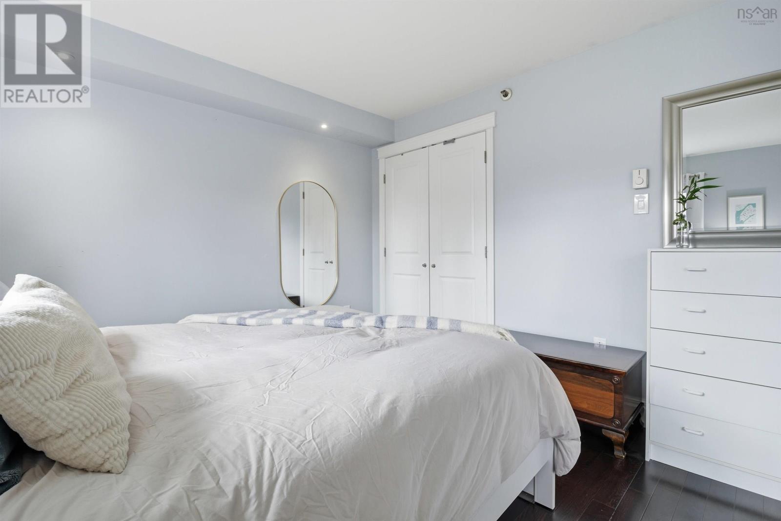 Property 19 of 27 of 123 45 Vimy Avenue