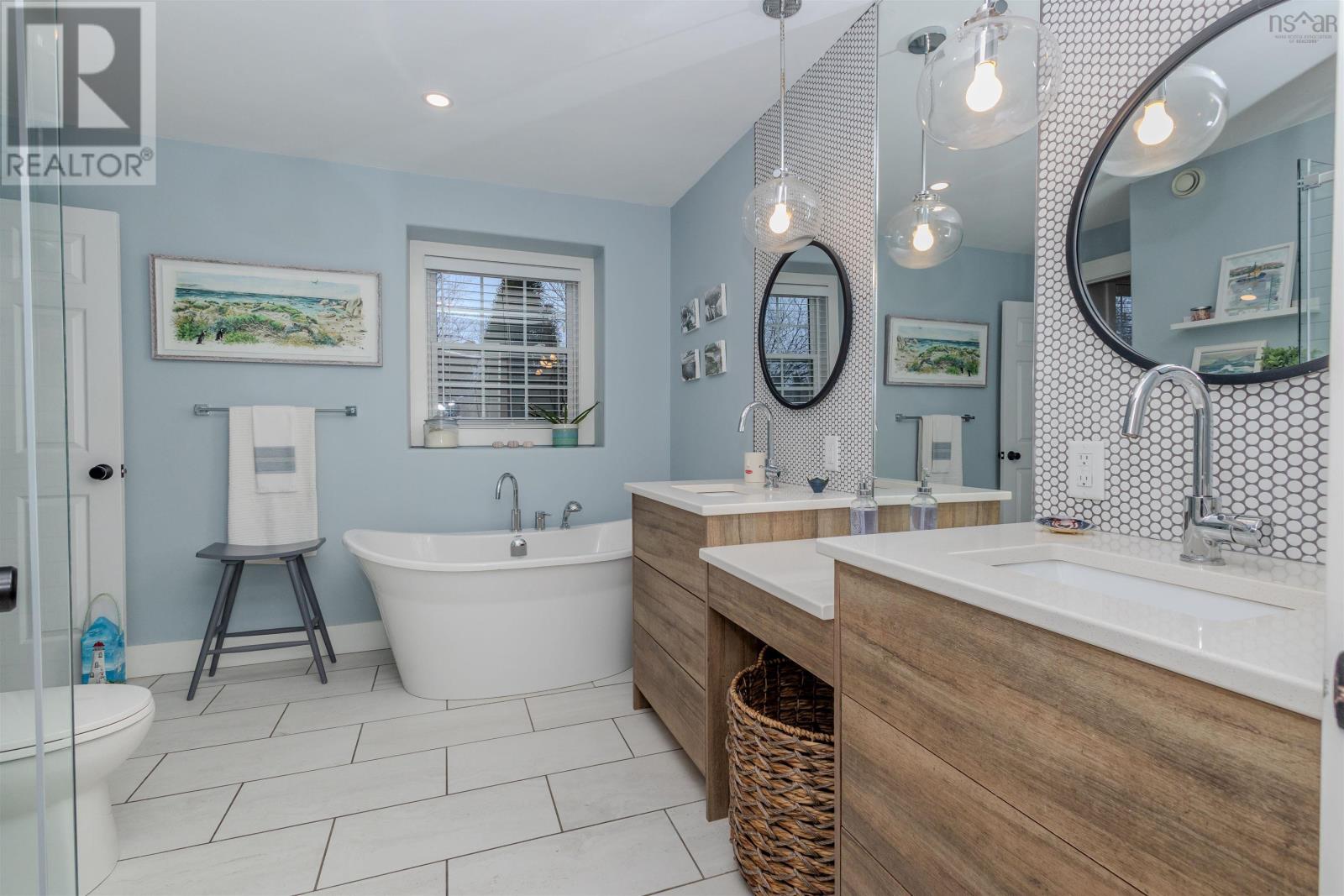 Property 28 of 45 of 44 Ferndell Crescent