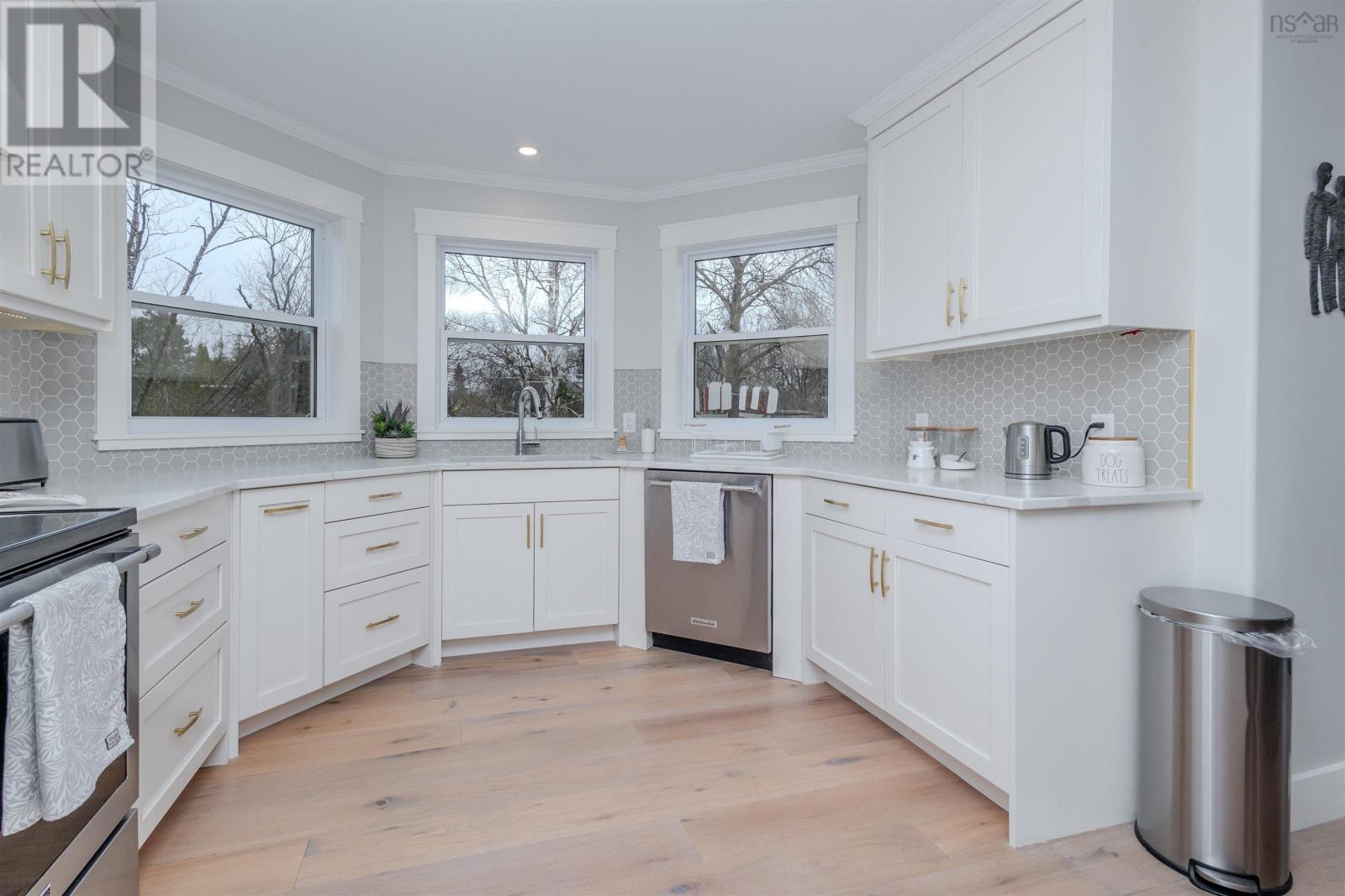 Property 26 of 45 of 44 Ferndell Crescent