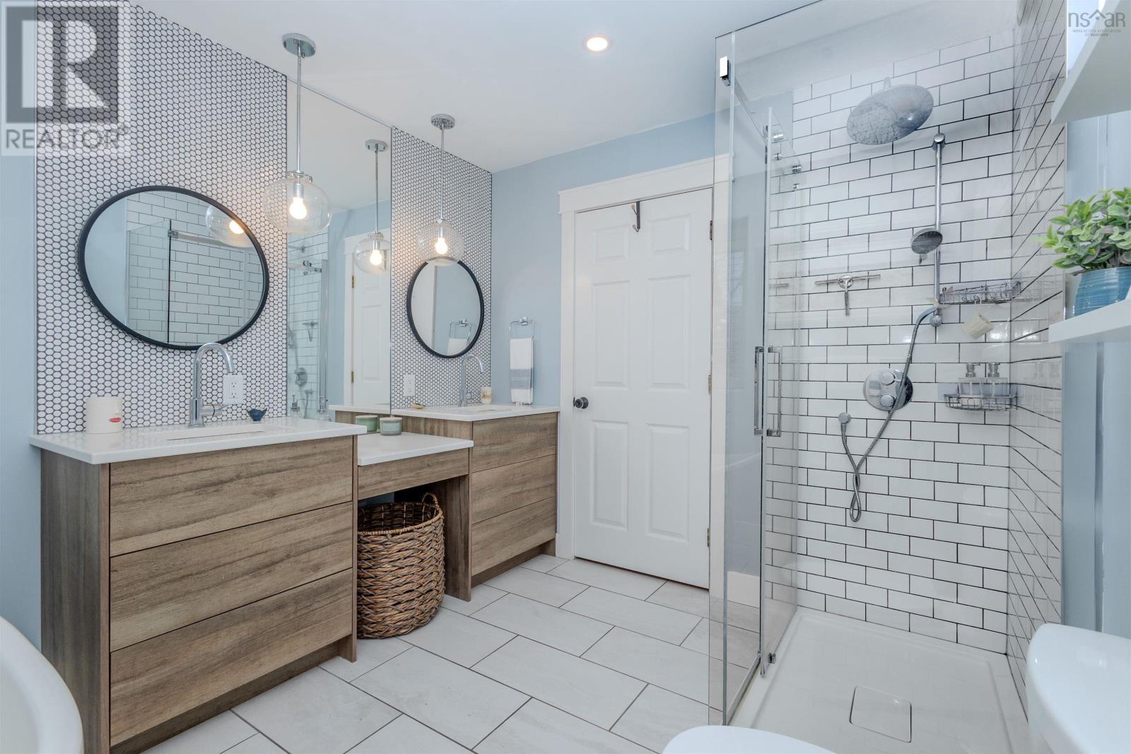 Property 30 of 45 of 44 Ferndell Crescent