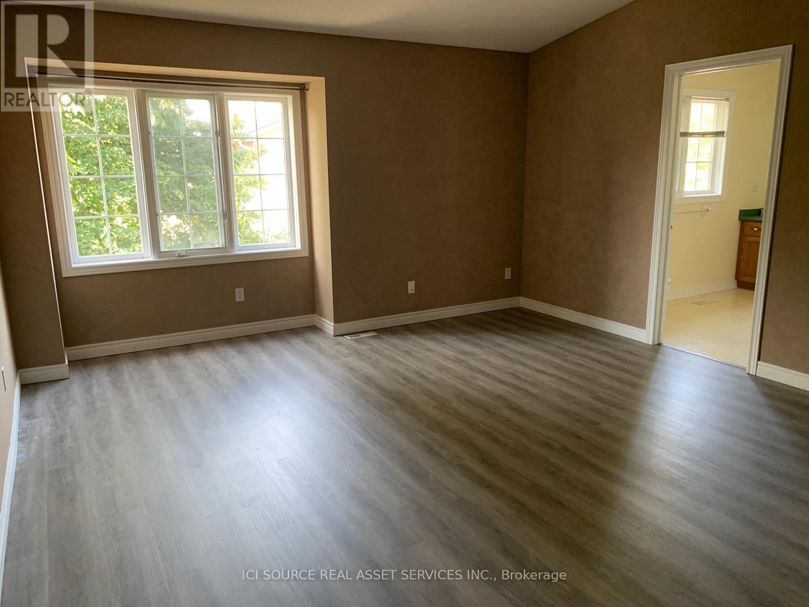 7 - 410 AMBLESIDE DRIVE - Photo 3 of 6, London North (North A), Ontario