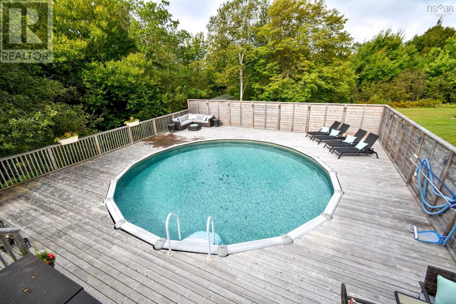 Property 7 of 45 of 44 Ferndell Crescent