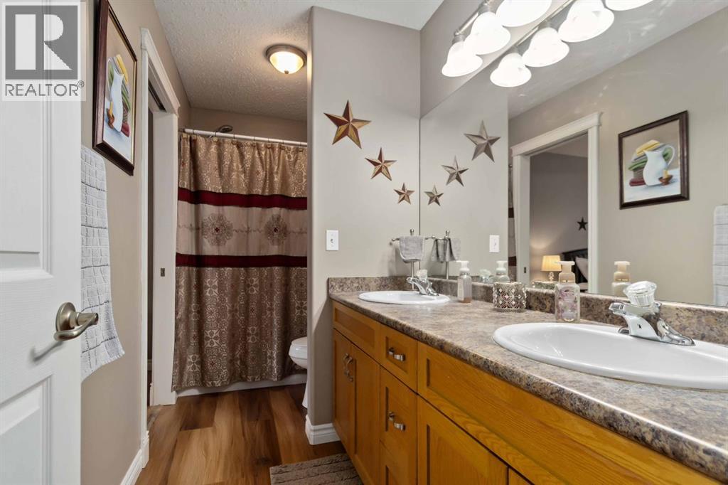 234 Carteret Drive, Fort McMurray