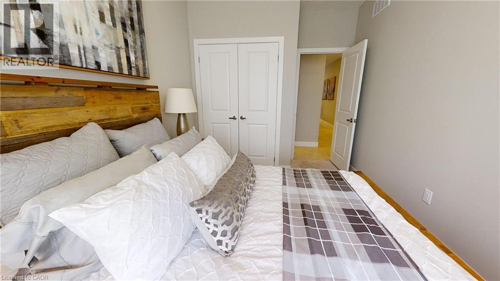 668 CHELTON ROAD - 20