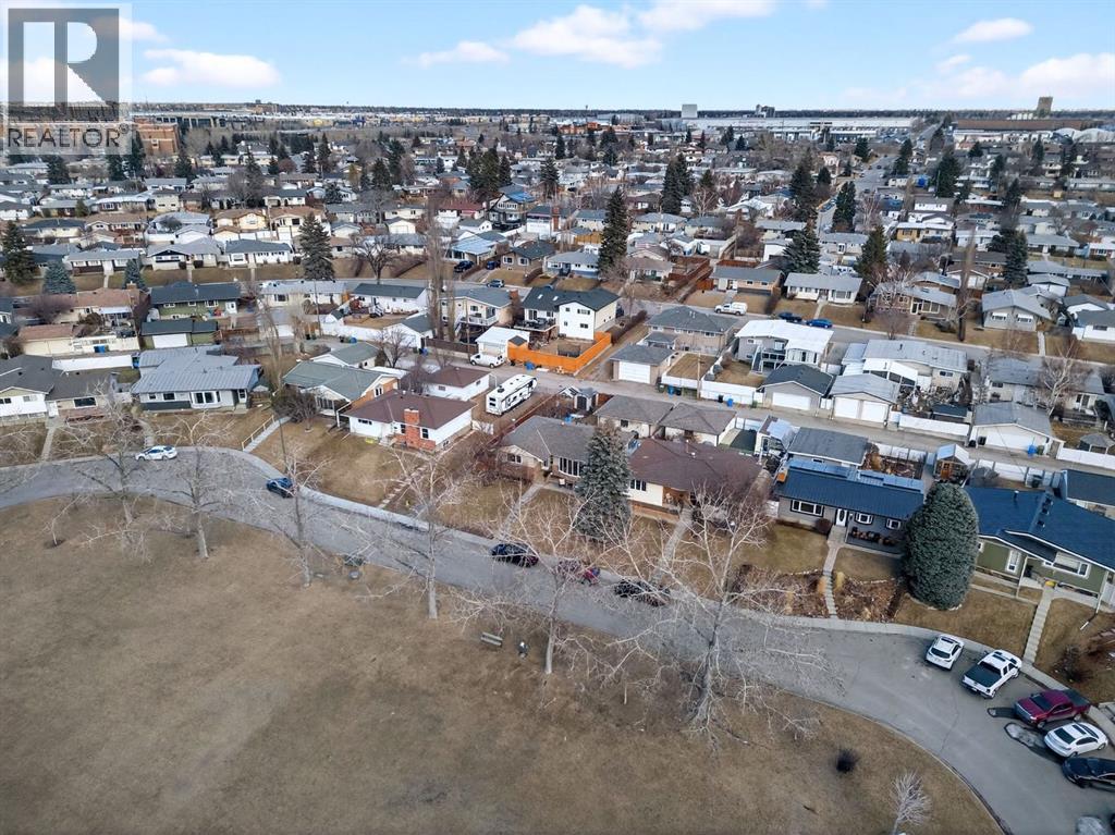 Single Family House Bungalow for Sale in  Mackid Crescent NE Mayland Heights Calgary 