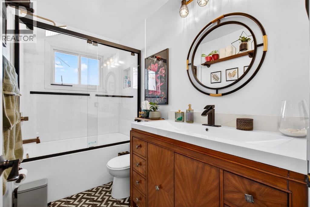 Single Family House Bungalow for Sale in  Mackid Crescent NE Mayland Heights Calgary 