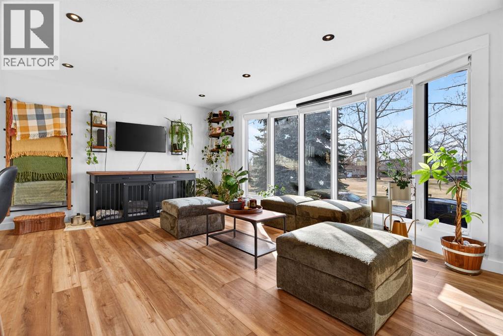 Single Family House Bungalow for Sale in  Mackid Crescent NE Mayland Heights Calgary 