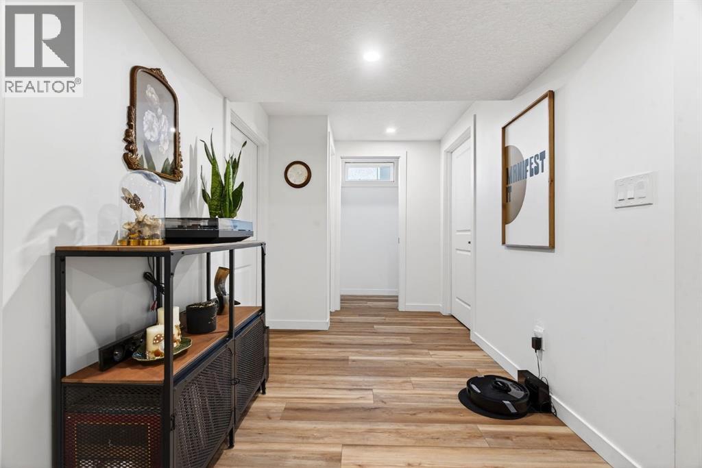 Single Family House Bungalow for Sale in  Mackid Crescent NE Mayland Heights Calgary 