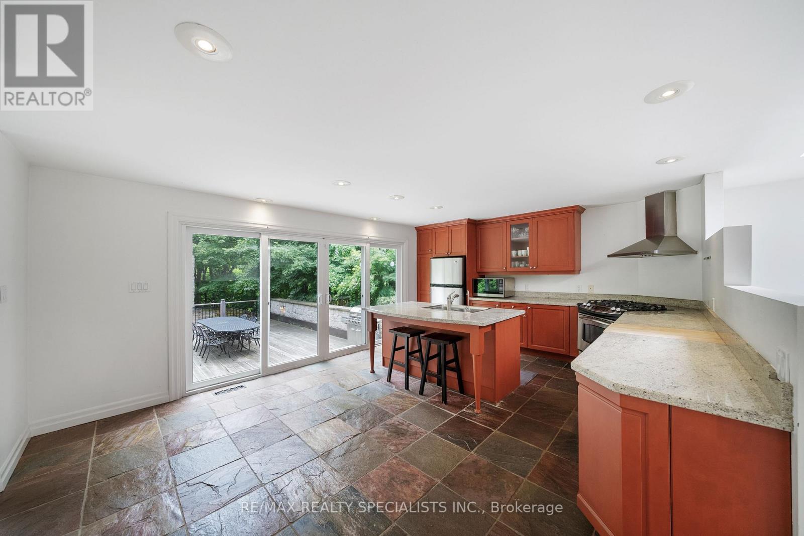 15139 ROCKSIDE ROAD