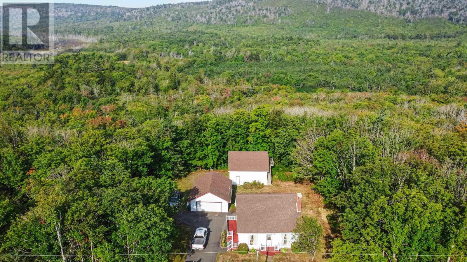 Property 48 of 51 of 483 Lighthouse Road