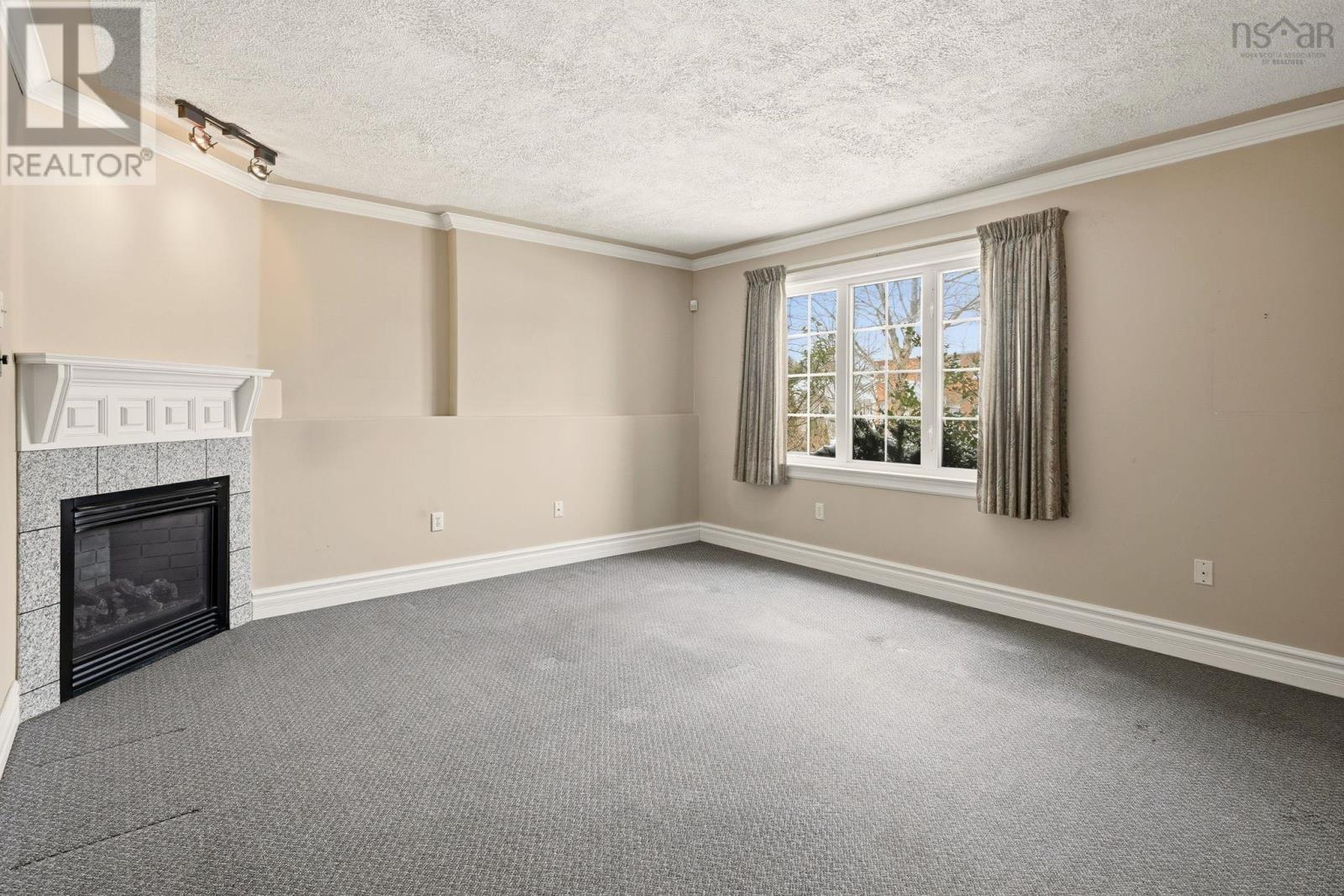 Property 21 of 31 of 1 Lanshaw Close