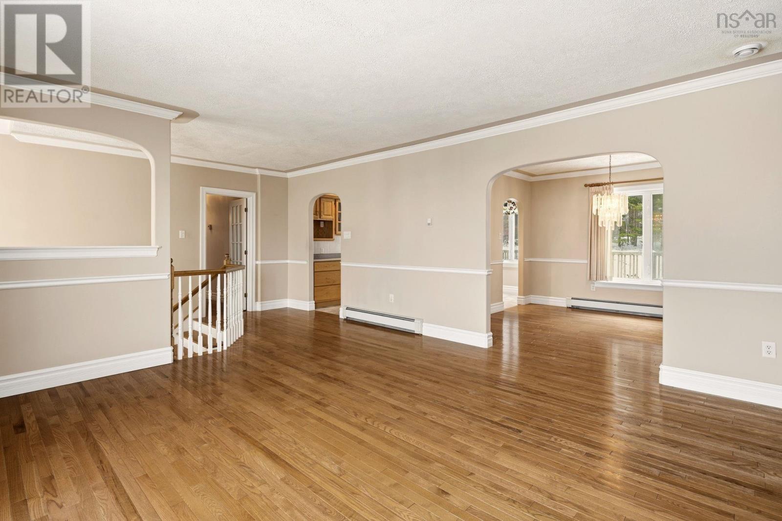 Property 3 of 31 of 1 Lanshaw Close