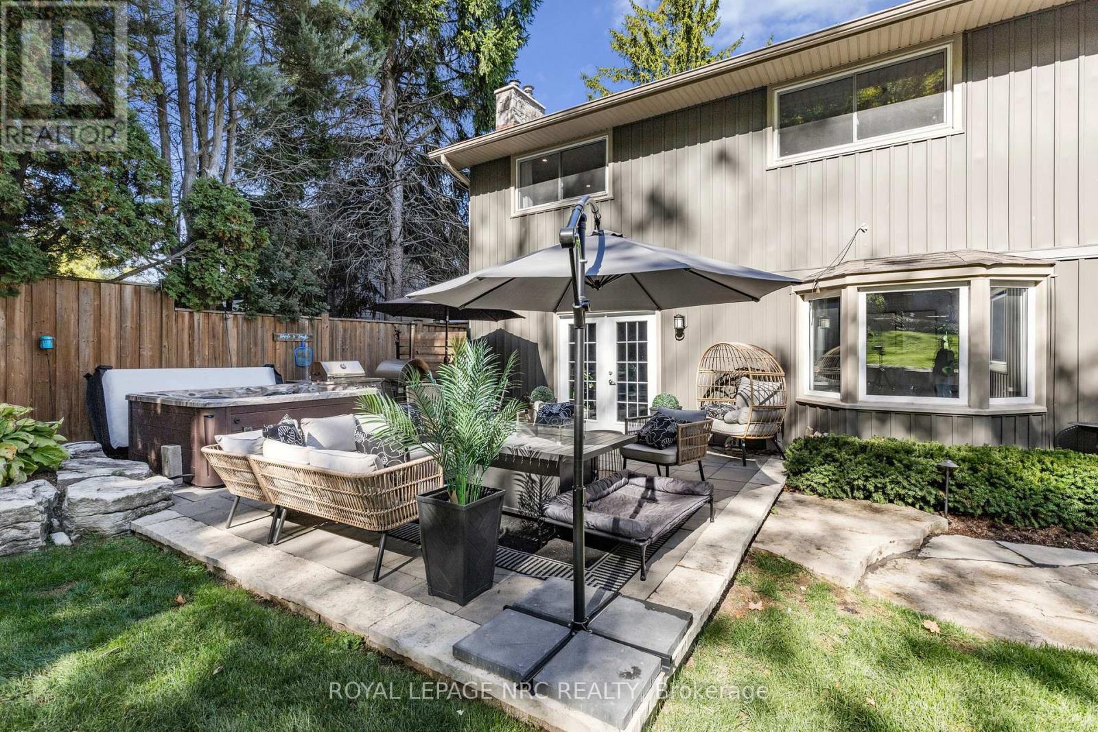 94 DORCHESTER DRIVE - 36