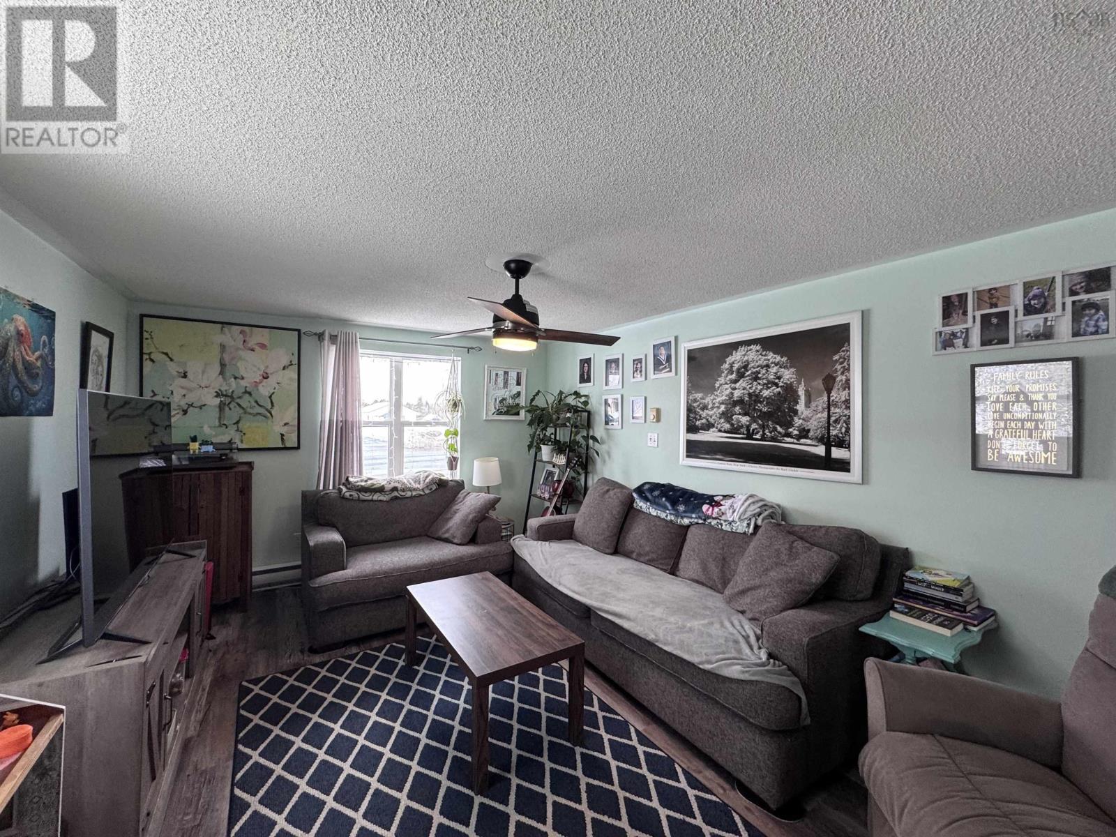 Property 16 of 35 of 400 Pictou Road