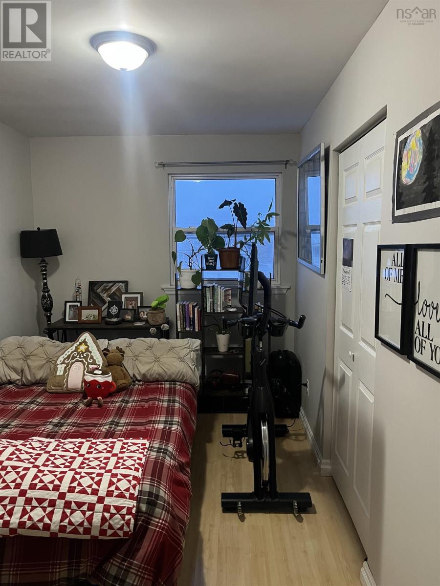 Property 23 of 35 of 400 Pictou Road