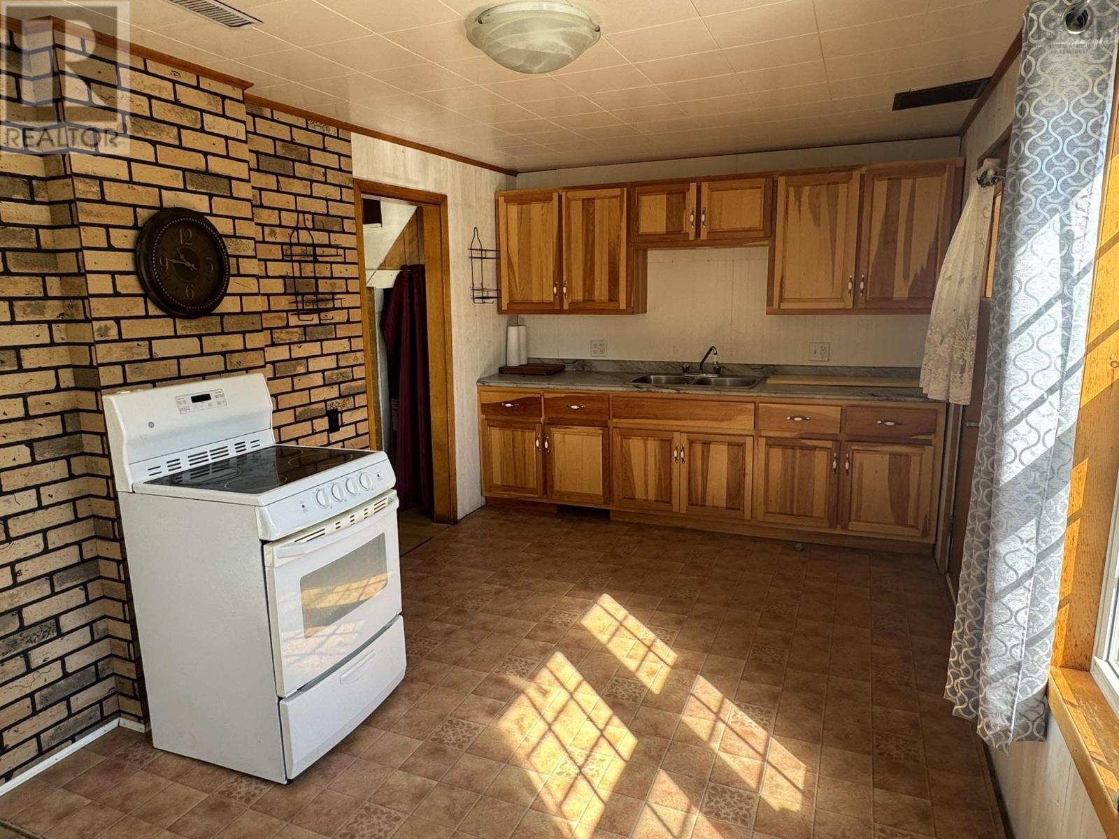 Property 7 of 28 of 59 Transvaal Street