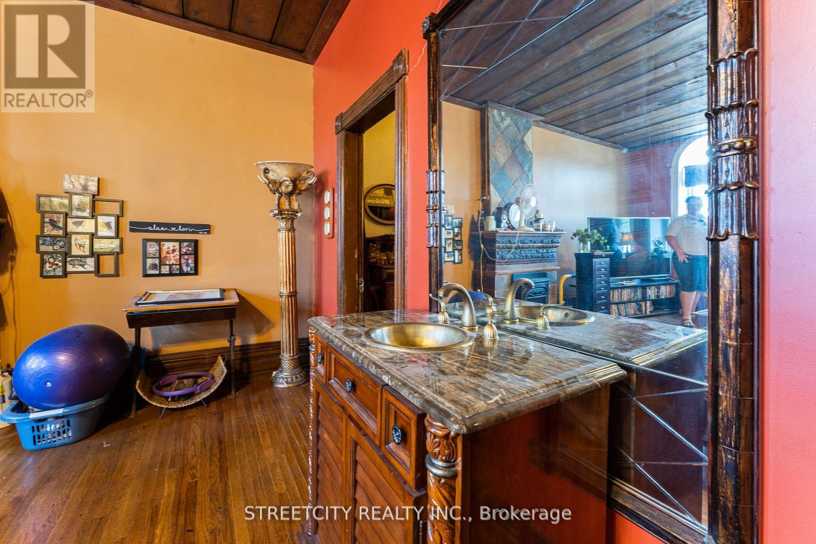 Retail for Sale in  MAIN STREET North Middlesex (Parkhill) 