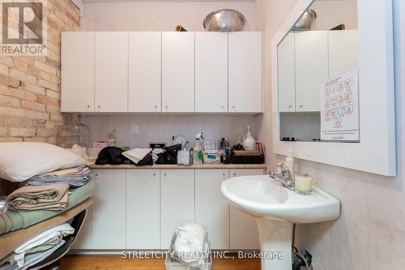 Retail for Sale in  MAIN STREET North Middlesex (Parkhill) 