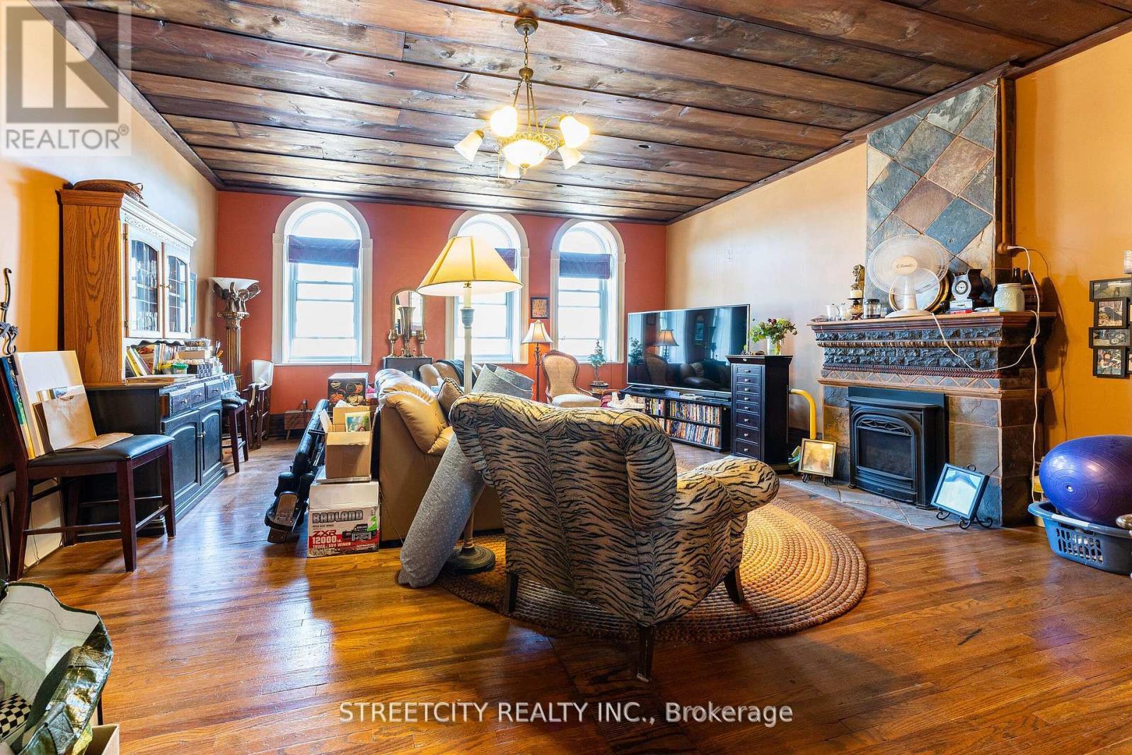 Retail for Sale in  MAIN STREET North Middlesex (Parkhill) 