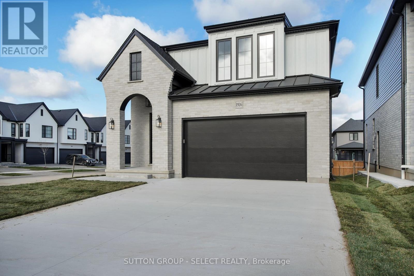 16 PURPLE BEECH STREET - Photo 5 of 34, Thames Centre (Thorndale), Ontario