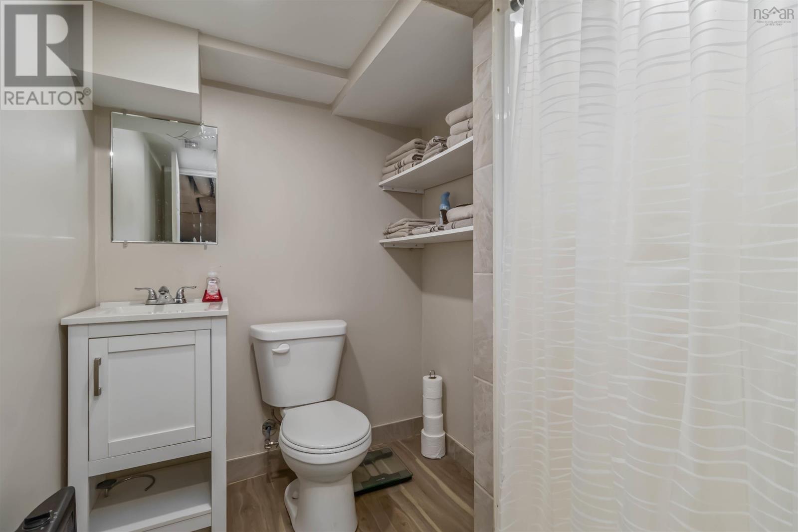 Property 41 of 50 of 83 Victoria Road