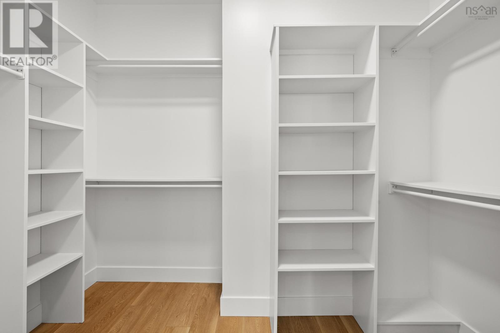 Property 25 of 49 of 85 Hillside Drive