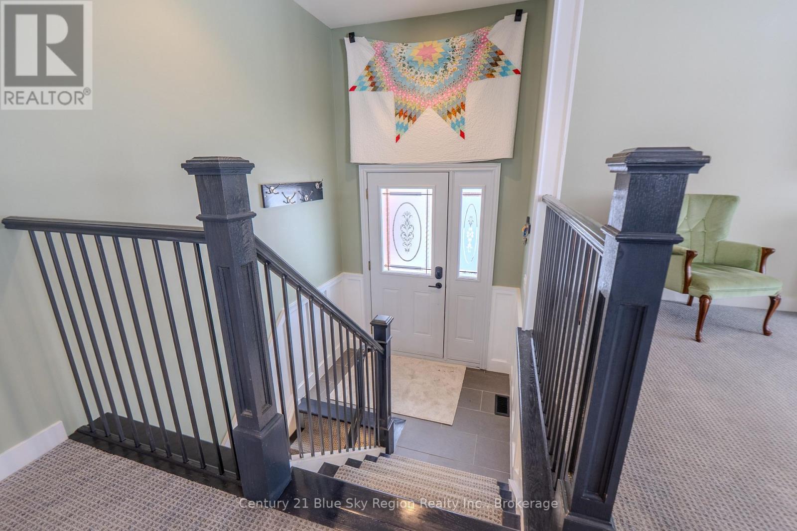 5 KNOX COURT - Photo 2 of 44, North Bay (Ferris), Ontario