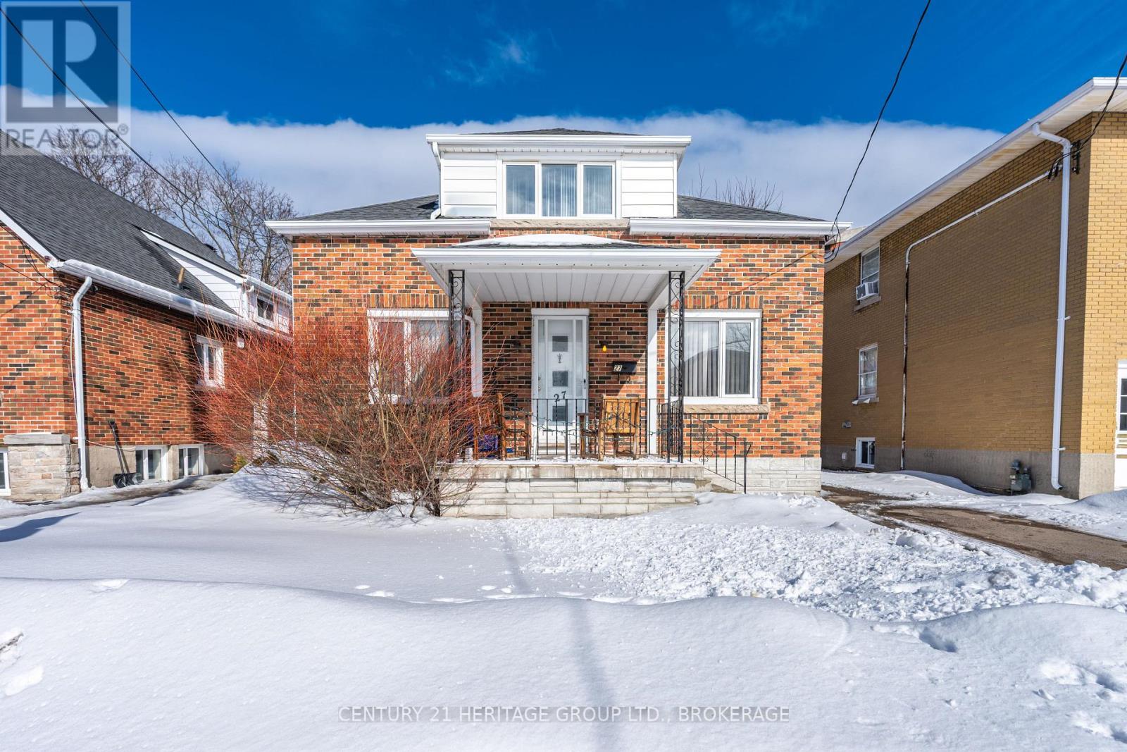 27 DUNLOP STREET - Photo 2 of 39, Kingston (Central City East), Ontario