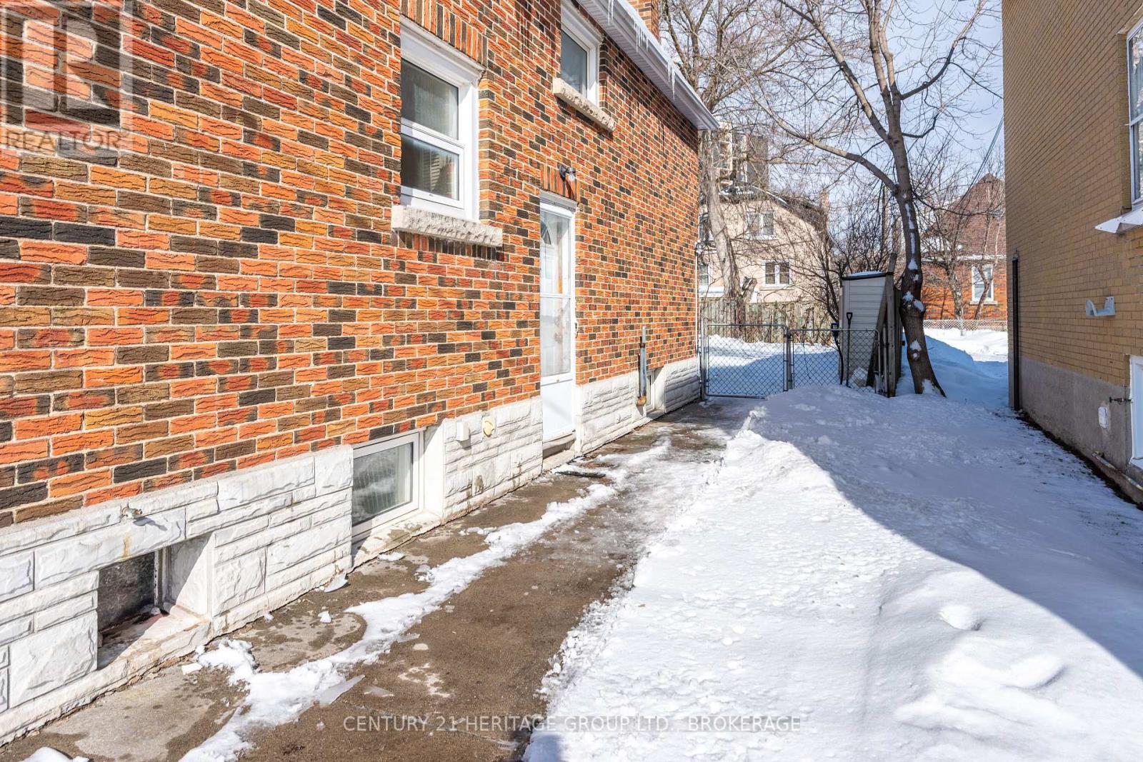 27 DUNLOP STREET - Photo 4 of 39, Kingston (Central City East), Ontario