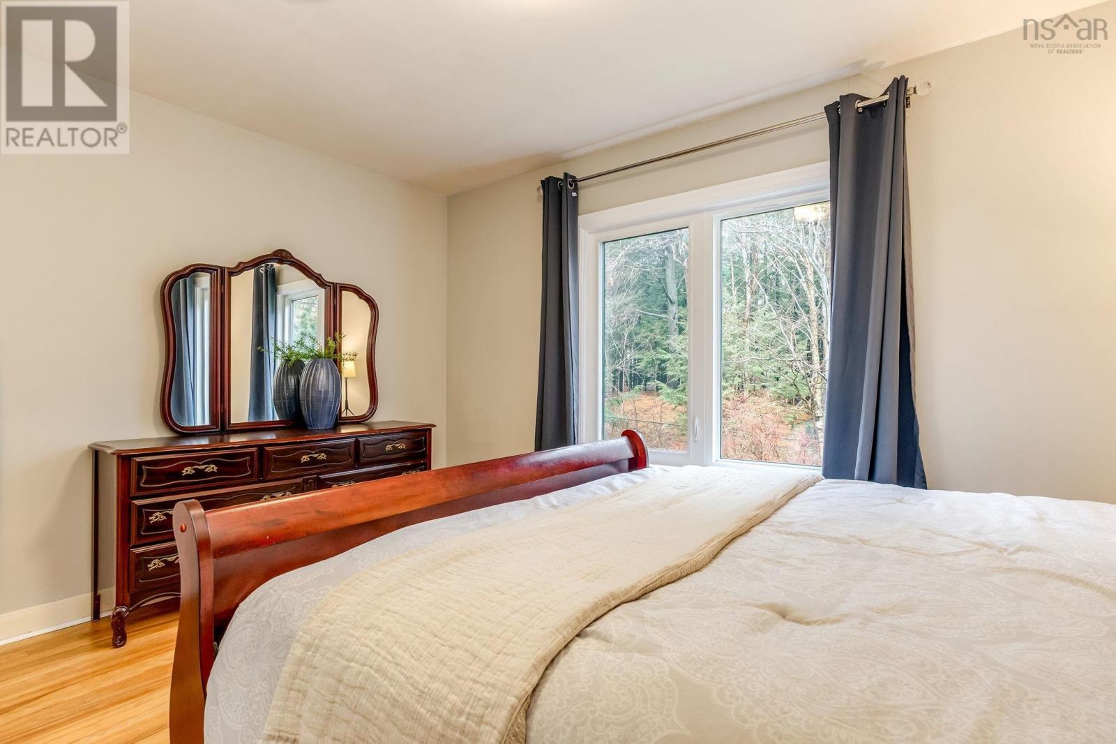 Property 12 of 41 of 37 Sherbrooke Drive