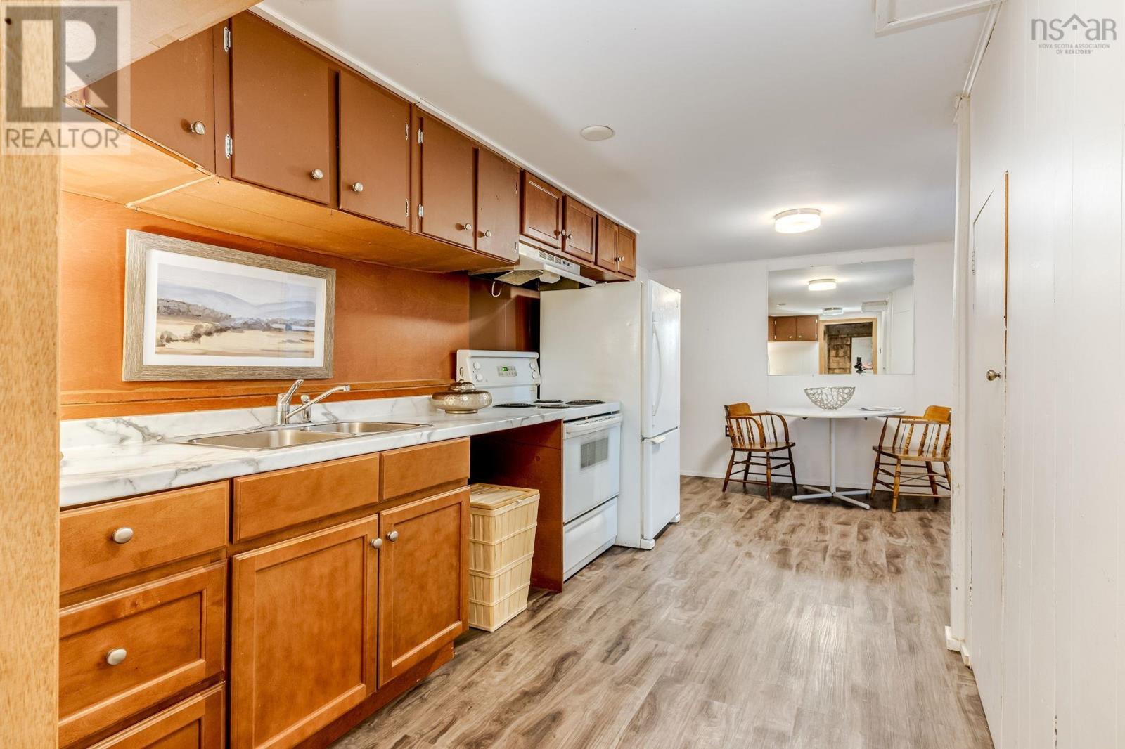 Property 24 of 41 of 37 Sherbrooke Drive