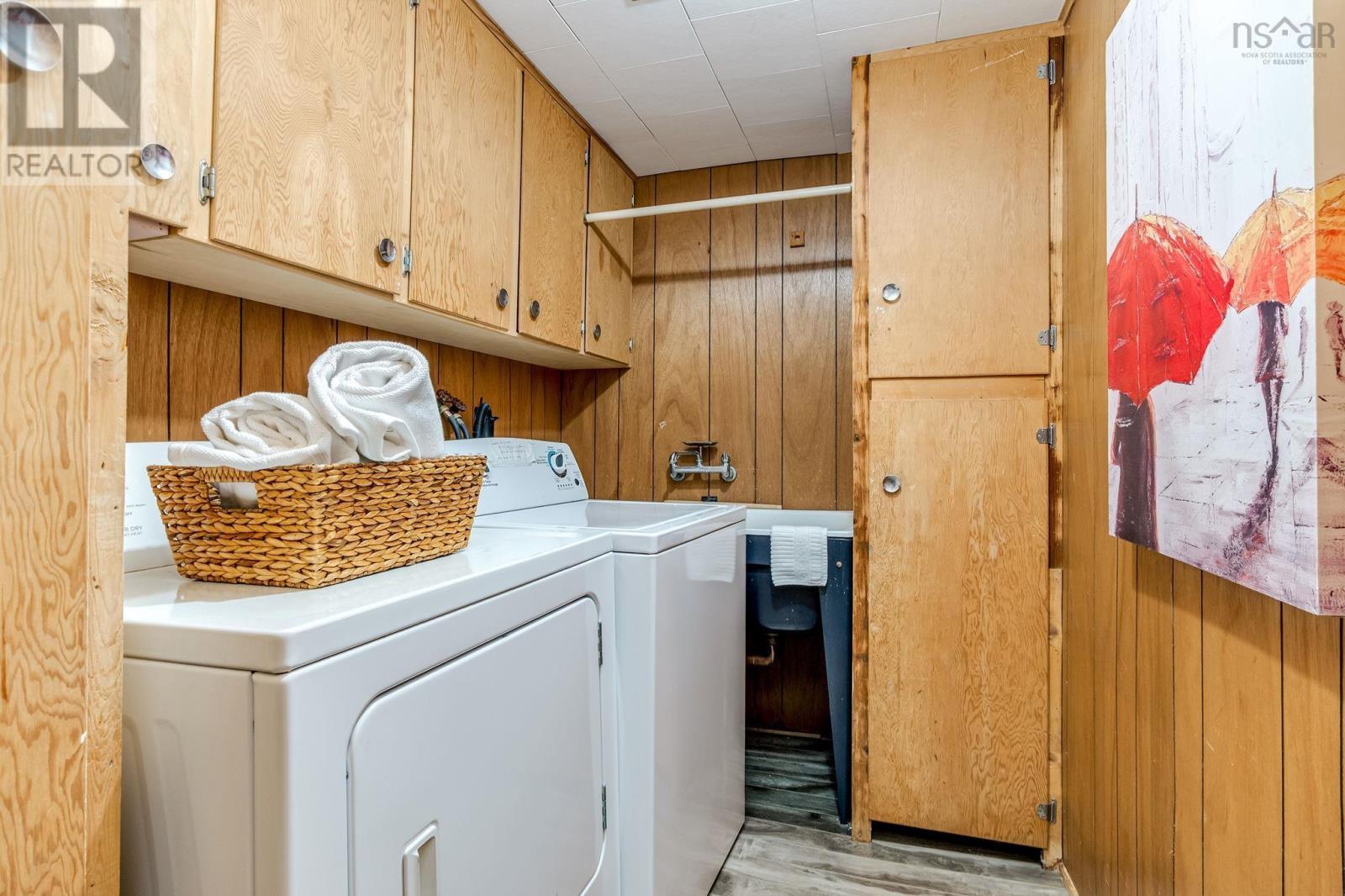 Property 34 of 41 of 37 Sherbrooke Drive