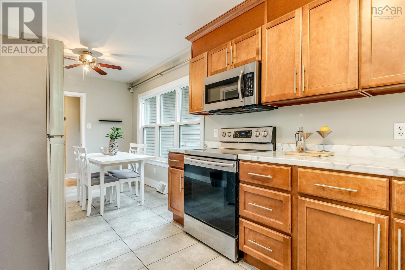 Property 15 of 41 of 37 Sherbrooke Drive