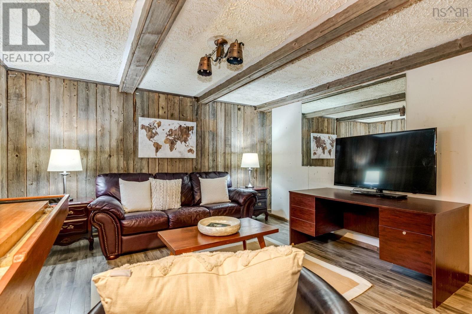 Property 21 of 41 of 37 Sherbrooke Drive