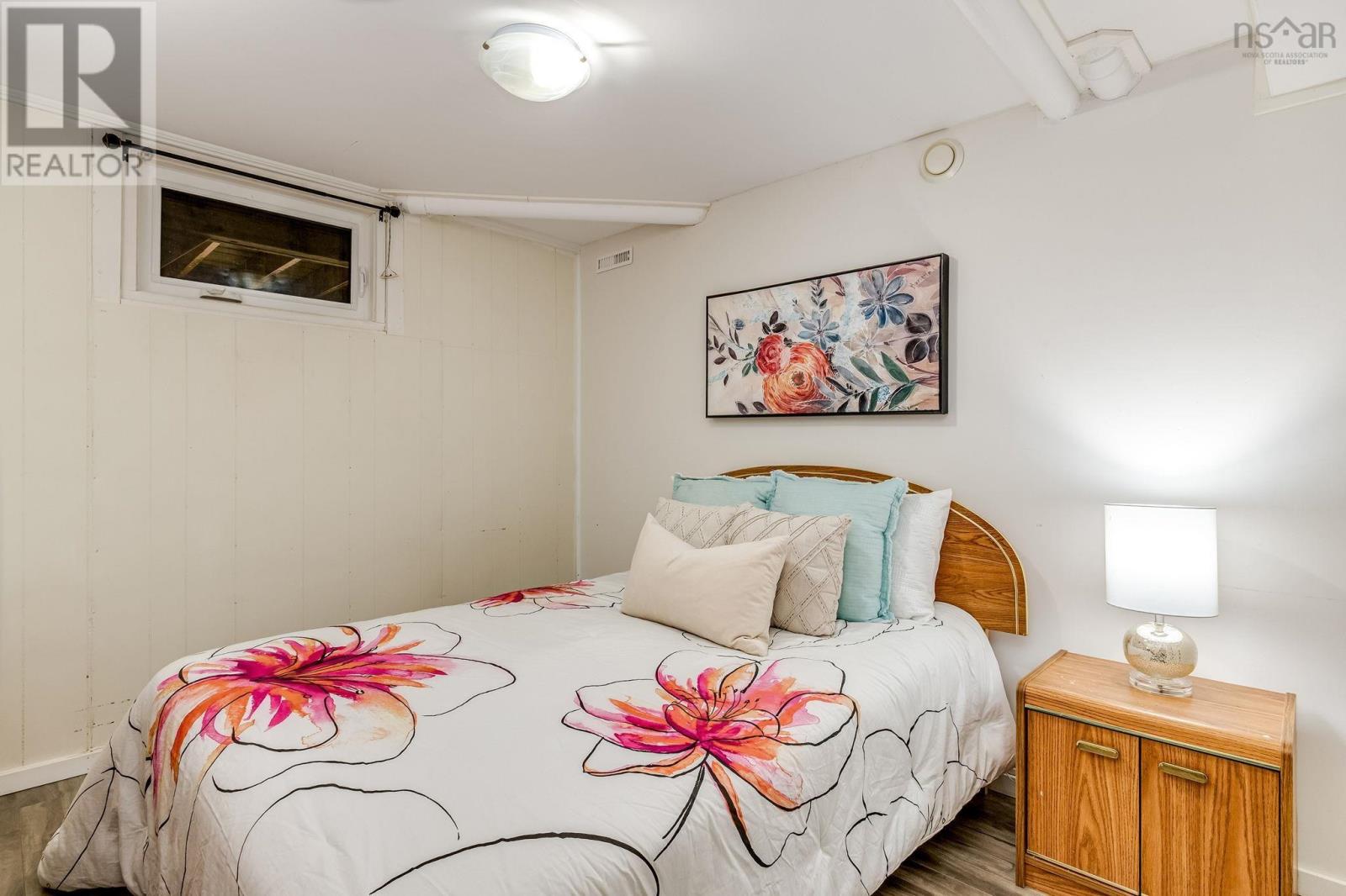 Property 27 of 41 of 37 Sherbrooke Drive