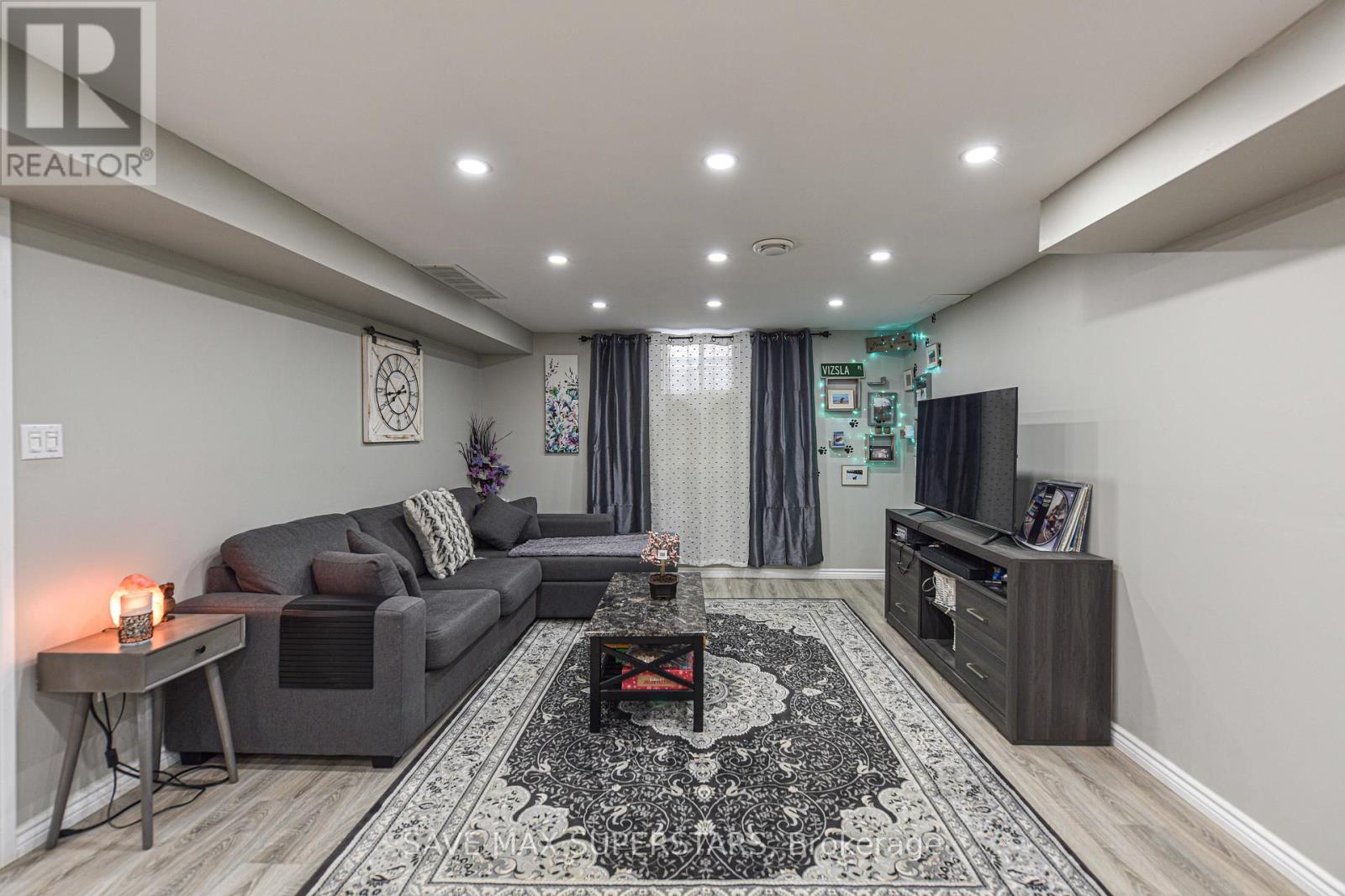 1246 LESLIE DRIVE - 20