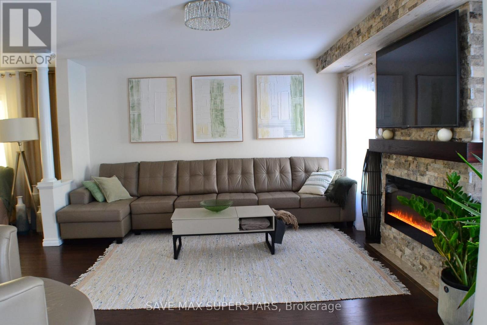 1246 LESLIE DRIVE - 9